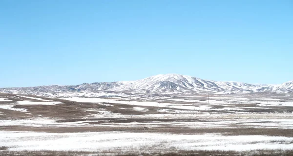 Hills Stepu Wiosna Śnieg — Zdjęcie stockowe