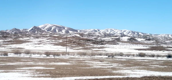 Kar bahar bozkır hills