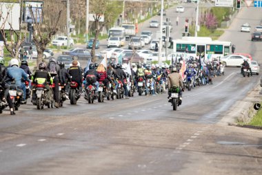 Shymkent, Kazakistan - 15 Şubat 2017: Motosiklet motorcu sezon açılış 15 Mart 2017 yılında Çimkent