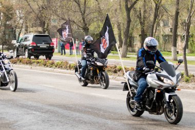 Shymkent, Kazakistan - 15 Şubat 2017: Motosiklet motorcu sezon açılış 15 Mart 2017 yılında Çimkent