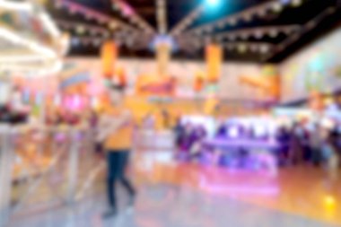 Arka plan bulanık alışveriş merkezi