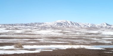 Kar bahar bozkır hills