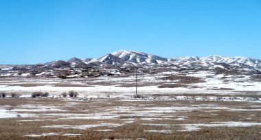 Kar bahar bozkır hills