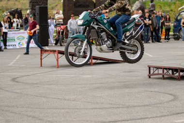 Shymkent, Kazakistan - 15 Şubat 2017: Motosiklet motorcu sezon açılış 15 Mart 2017 yılında Çimkent