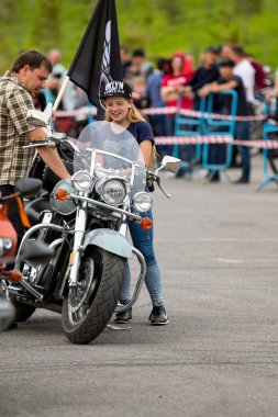 Shymkent, Kazakistan - 15 Şubat 2017: Motosiklet motorcu sezon açılış 15 Mart 2017 yılında Çimkent