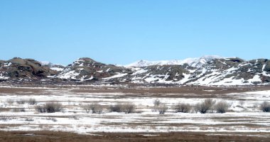 Kar bahar bozkır hills