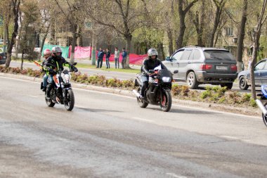 Shymkent, Kazakistan - 15 Şubat 2017: Motosiklet motorcu sezon açılış 15 Mart 2017 yılında Çimkent
