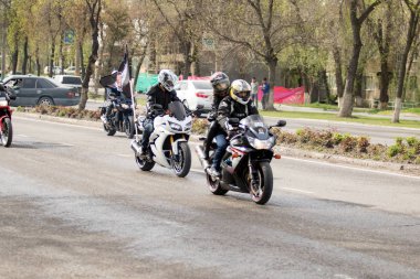 Shymkent, Kazakistan - 15 Şubat 2017: Motosiklet motorcu sezon açılış 15 Mart 2017 yılında Çimkent