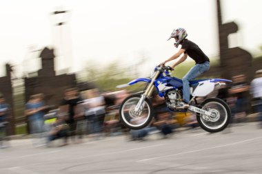 Shymkent, Kazakistan - 15 Şubat 2017: Motosiklet motorcu sezon açılış 15 Mart 2017 yılında Çimkent