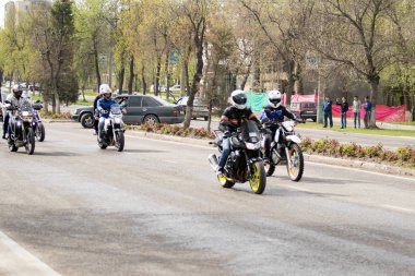 Shymkent, Kazakistan - 15 Şubat 2017: Motosiklet motorcu sezon açılış 15 Mart 2017 yılında Çimkent