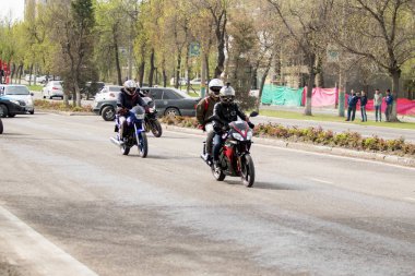 Shymkent, Kazakistan - 15 Şubat 2017: Motosiklet motorcu sezon açılış 15 Mart 2017 yılında Çimkent