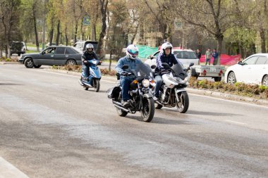 Shymkent, Kazakistan - 15 Şubat 2017: Motosiklet motorcu sezon açılış 15 Mart 2017 yılında Çimkent