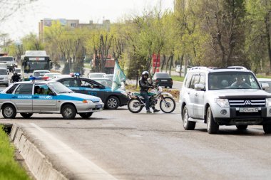 Shymkent, Kazakistan - 15 Şubat 2017: Motosiklet motorcu sezon açılış 15 Mart 2017 yılında Çimkent