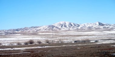 Kar bahar bozkır hills