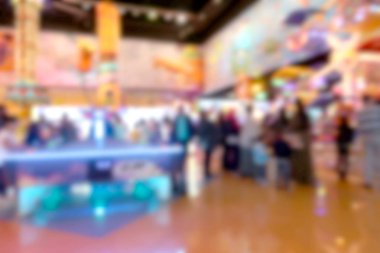 Arka plan bulanık alışveriş merkezi