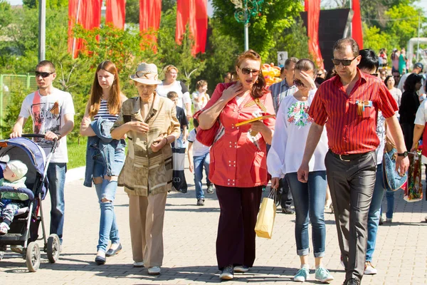 Shymkent Kazakhstan Mayo 2017 Regimiento Inmortal Festivales Populares Personas Fiesta — Foto de Stock