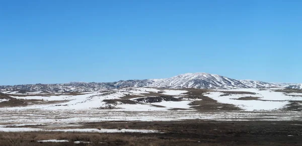 Colinas Estepe Neve Primavera — Fotografia de Stock