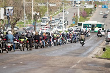 Shymkent, Kazakistan - 15 Şubat 2017: Motosiklet motorcu sezon açılış 15 Mart 2017 yılında Çimkent