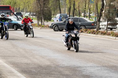 Shymkent, Kazakistan - 15 Şubat 2017: Motosiklet motorcu sezon açılış 15 Mart 2017 yılında Çimkent