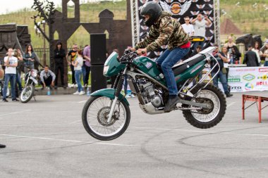 Shymkent, Kazakistan - 15 Şubat 2017: Motosiklet motorcu sezon açılış 15 Mart 2017 yılında Çimkent