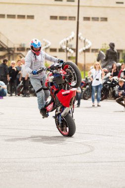 Shymkent, Kazakistan - 15 Şubat 2017: Motosiklet motorcu sezon açılış 15 Mart 2017 yılında Çimkent