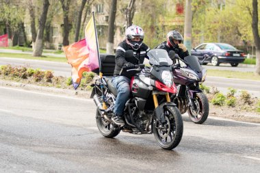 Shymkent, Kazakistan - 15 Şubat 2017: Motosiklet motorcu sezon açılış 15 Mart 2017 yılında Çimkent