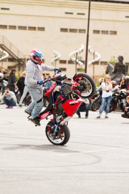 Shymkent, Kazakistan - 15 Şubat 2017: Motosiklet motorcu sezon açılış 15 Mart 2017 yılında Çimkent