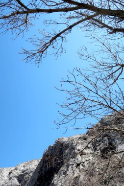 Dağlar taşlar, hills, çayırlar, bahar manzara