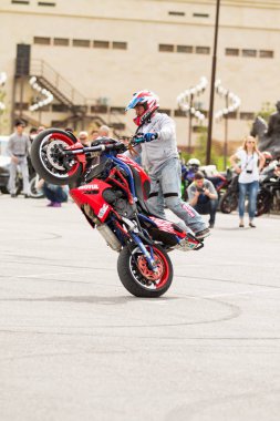 Shymkent, Kazakistan - 15 Şubat 2017: Motosiklet motorcu sezon açılış 15 Mart 2017 yılında Çimkent