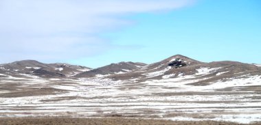 Kar bahar bozkır hills