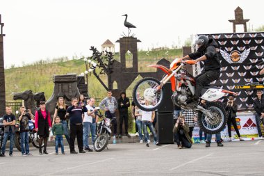 Shymkent, Kazakistan - 15 Şubat 2017: Motosiklet motorcu sezon açılış 15 Mart 2017 yılında Çimkent