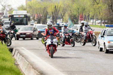 Shymkent, Kazakistan - 15 Şubat 2017: Motosiklet motorcu sezon açılış 15 Mart 2017 yılında Çimkent