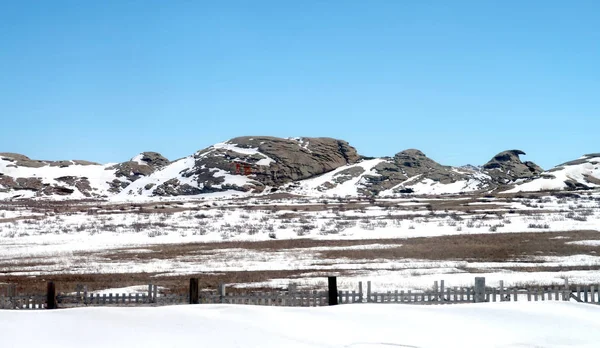 Colinas Estepe Neve Primavera — Fotografia de Stock