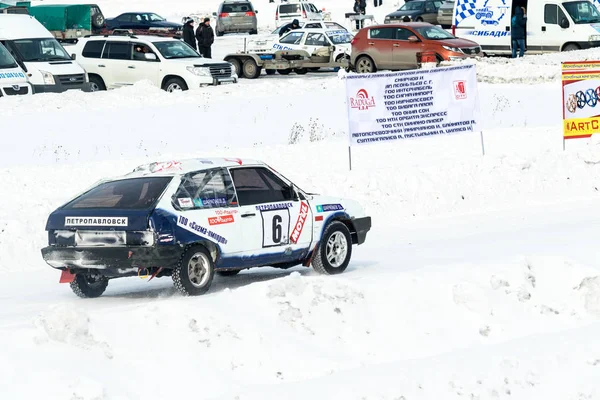 Petropavlovsk Kazakistan Mart 2016 Fincan Urallar Sibirya Kazakistan Kış Parça — Stok fotoğraf