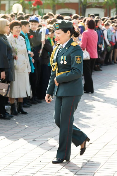 10 000 000 imagenes de Mujer uniforme militar libres de derechos Depositphotos