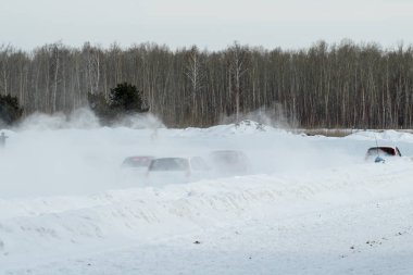 Petropavlovsk, Kazakistan - 6 Mart 2016: Fincan Urallar, Sibirya ve Kazakistan kış parça yarış. Yarış pisti Bishkul Kuzey Kazakistan 2016.