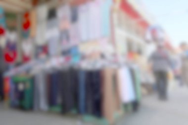 Arka plan bulanık süpermarket mağaza