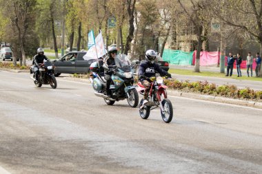 Shymkent, Kazakistan - 15 Şubat 2017: Motosiklet motorcu sezon açılış 15 Mart 2017 yılında Çimkent