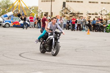 Shymkent, Kazakistan - 15 Şubat 2017: Motosiklet motorcu sezon açılış 15 Mart 2017 yılında Çimkent