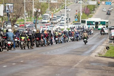 Shymkent, Kazakistan - 15 Şubat 2017: Motosiklet motorcu sezon açılış 15 Mart 2017 yılında Çimkent