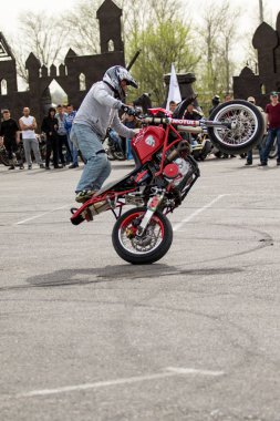 Shymkent, Kazakistan - 15 Şubat 2017: Motosiklet motorcu sezon açılış 15 Mart 2017 yılında Çimkent