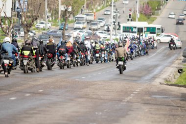 Shymkent, Kazakistan - 15 Şubat 2017: Motosiklet motorcu sezon açılış 15 Mart 2017 yılında Çimkent