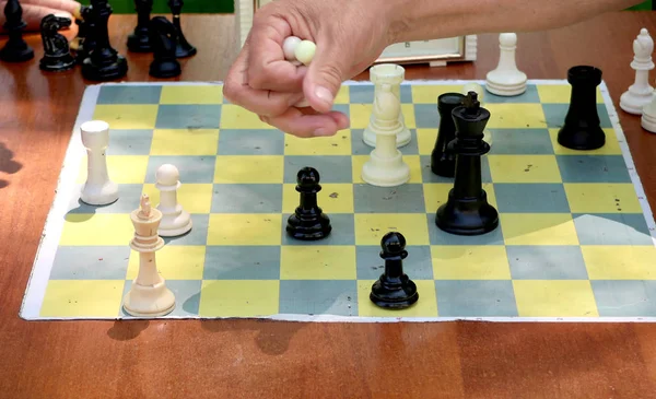 Stolní Hra Šachy Dřevěný Stůl — Stock fotografie