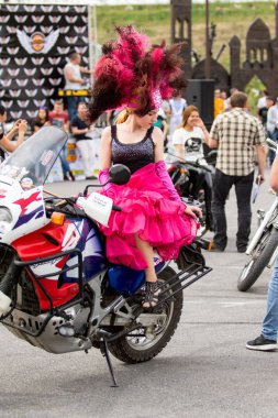 Shymkent, Kazakistan - 15 Şubat 2017: Motosiklet motorcu sezon açılış 15 Mart 2017 yılında Çimkent