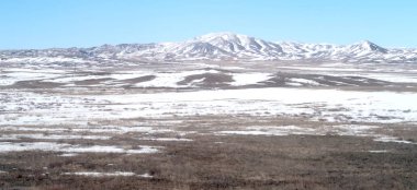 Kar bahar bozkır hills