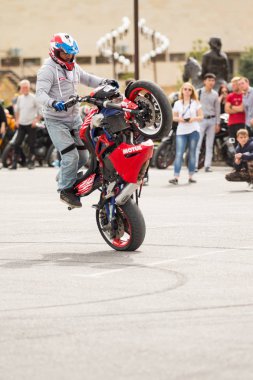 Shymkent, Kazakistan - 15 Şubat 2017: Motosiklet motorcu sezon açılış 15 Mart 2017 yılında Çimkent