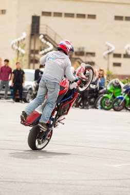 Shymkent, Kazakistan - 15 Şubat 2017: Motosiklet motorcu sezon açılış 15 Mart 2017 yılında Çimkent