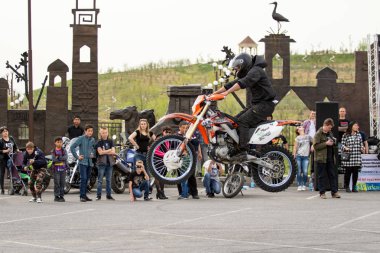 Shymkent, Kazakistan - 15 Şubat 2017: Motosiklet motorcu sezon açılış 15 Mart 2017 yılında Çimkent