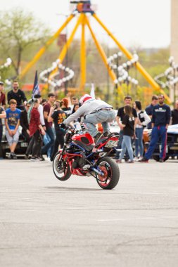 Shymkent, Kazakistan - 15 Şubat 2017: Motosiklet motorcu sezon açılış 15 Mart 2017 yılında Çimkent