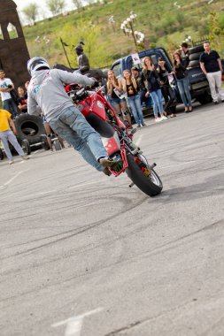 Shymkent, Kazakistan - 15 Şubat 2017: Motosiklet motorcu sezon açılış 15 Mart 2017 yılında Çimkent